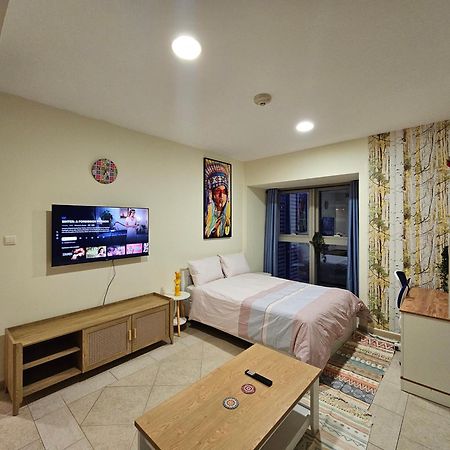 Super Host At Highest Residential Tower In The World, Private Rooms In A Shared Apartment Дубай Экстерьер фото