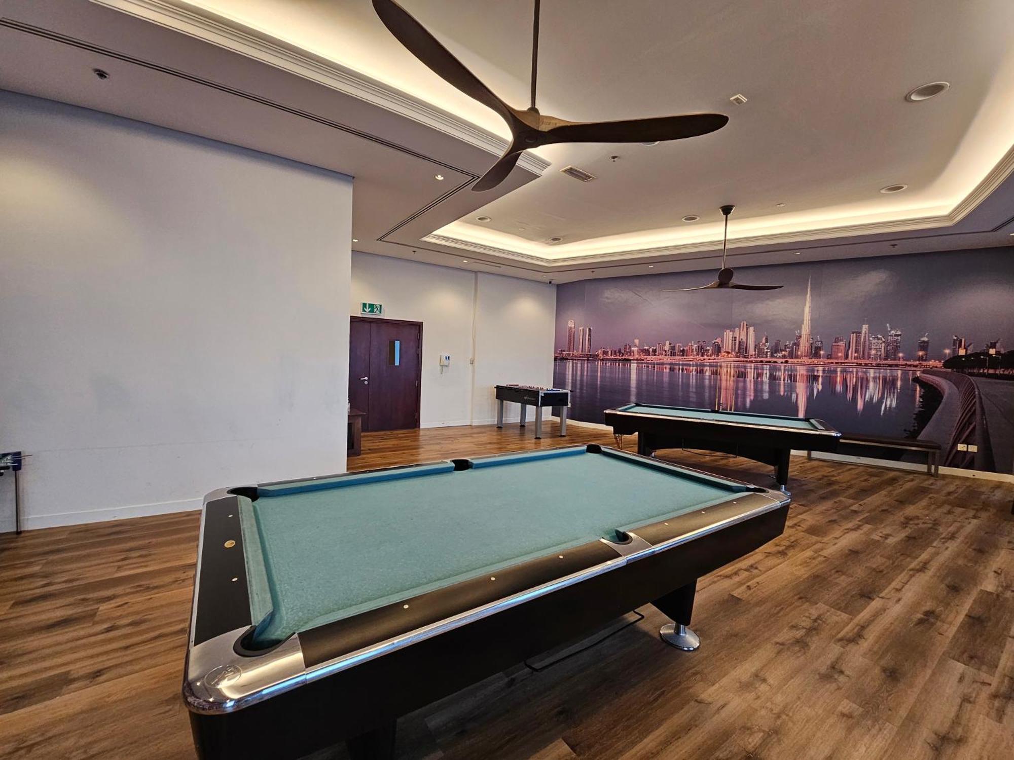 Super Host At Highest Residential Tower In The World, Private Rooms In A Shared Apartment Дубай Экстерьер фото