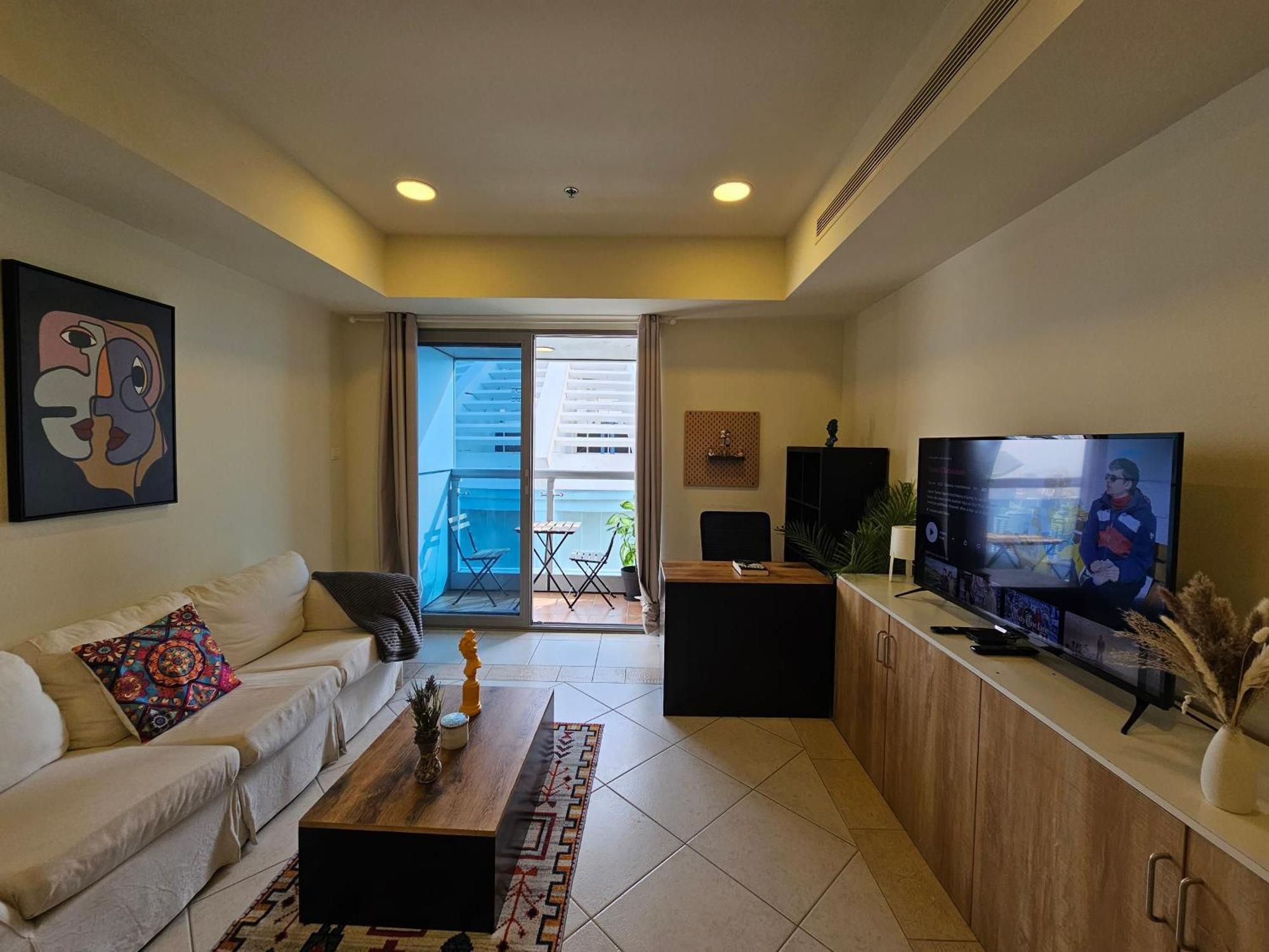 Super Host At Highest Residential Tower In The World, Private Rooms In A Shared Apartment Дубай Номер фото